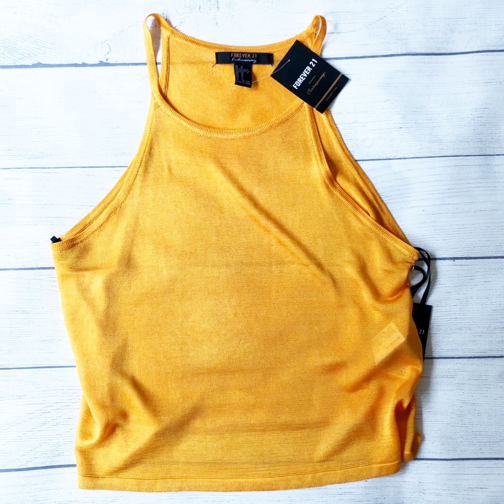 NWT F21 tank